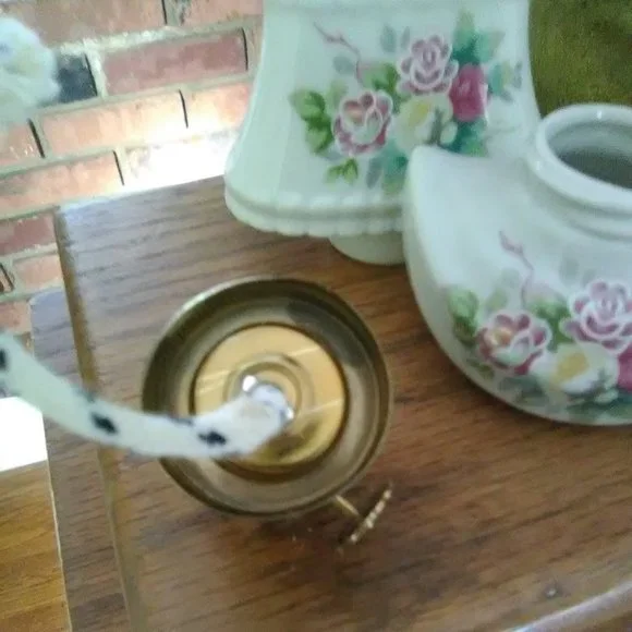 Mini Aladdin Oil Lamp - Picture 9 of 11